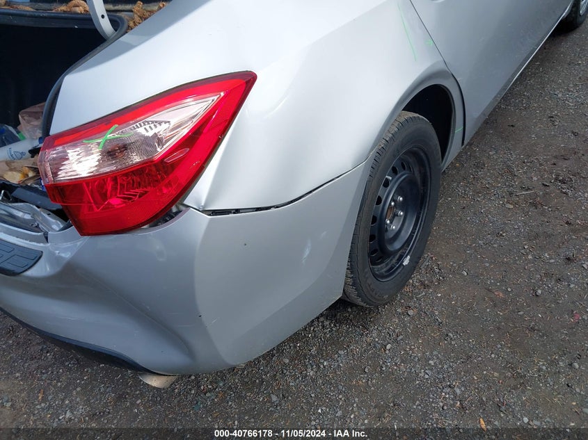 VIN 2T1BURHE8HC963506 2017 TOYOTA COROLLA LE