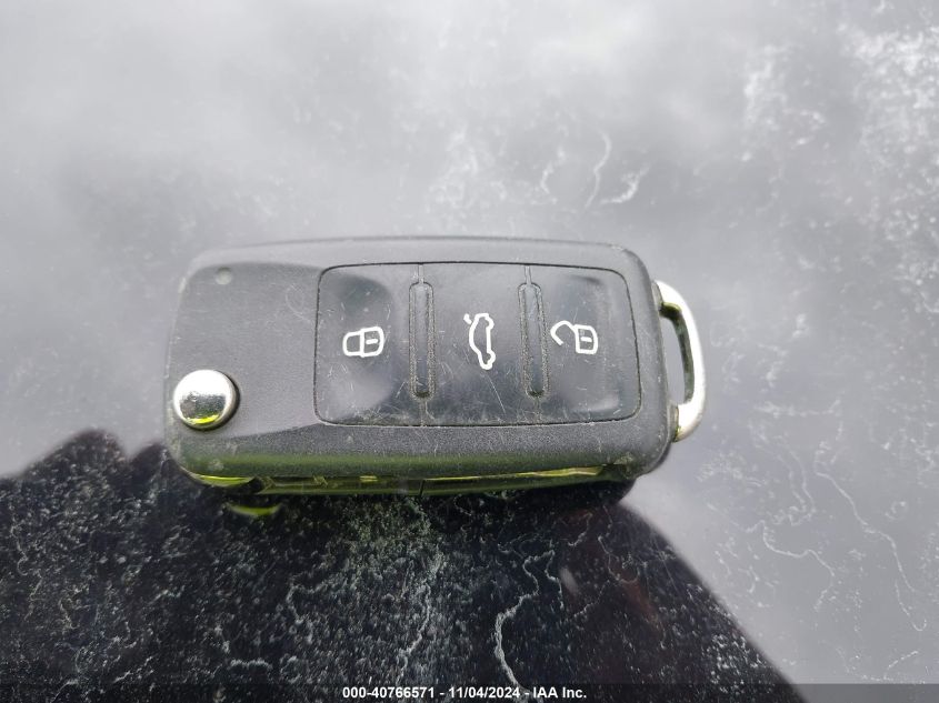 2016 VOLKSWAGEN JETTA 1.4T SE - 3VWD67AJXGM378511