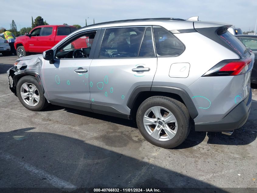 2021 Toyota Rav4 Xle VIN: JTMW1RFV0MD079392 Lot: 40766832