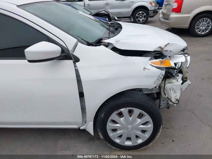 2016 Nissan Versa 1.6 S VIN: 3N1CN7AP9GL896818 Lot: 40767172