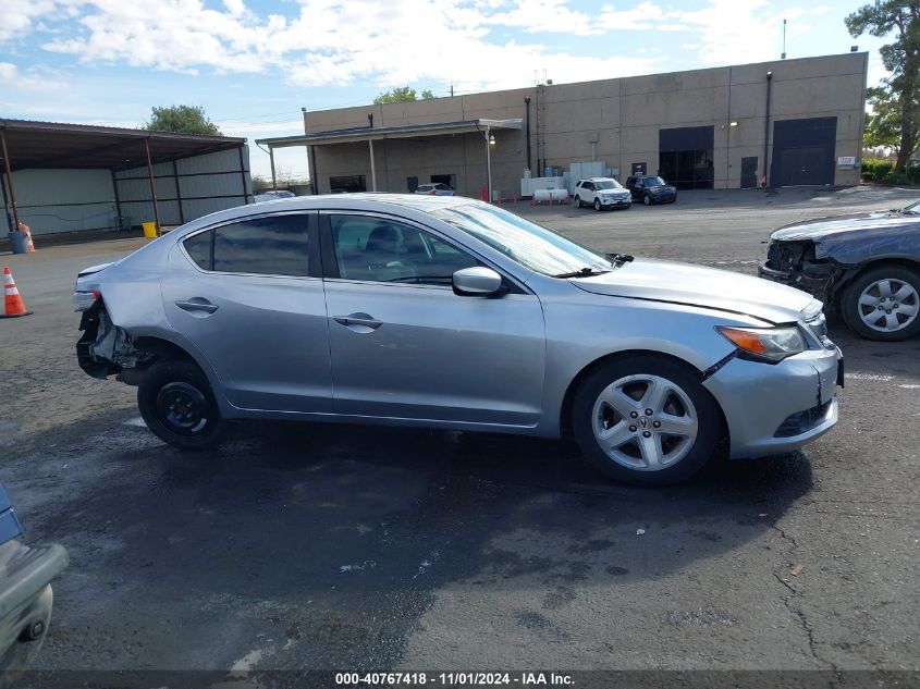 2013 Acura Ilx 2.0L VIN: 19VDE1F77DE007711 Lot: 40767418