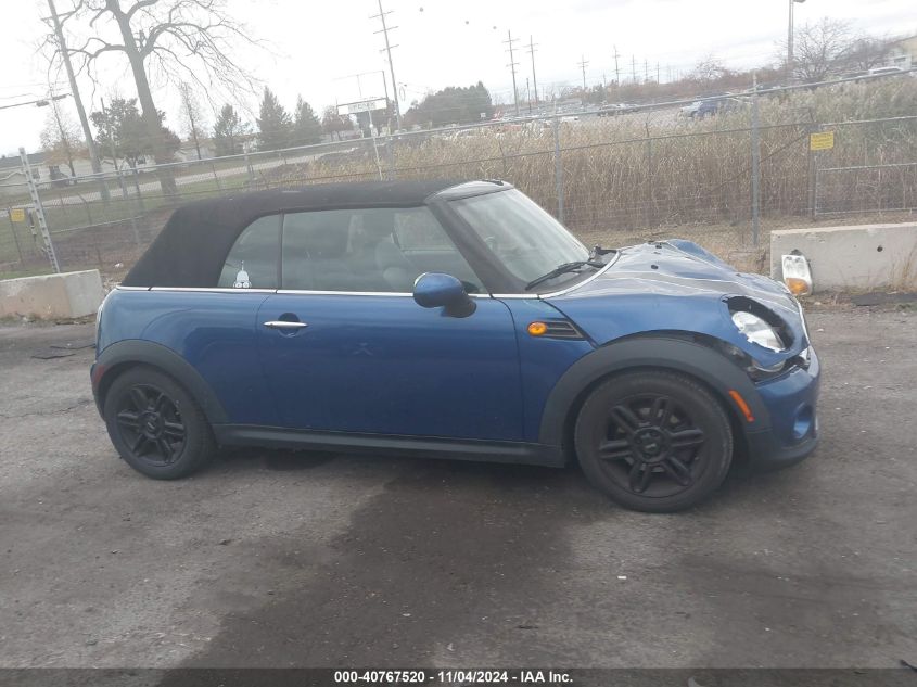 2013 Mini Convertible Cooper VIN: WMWZN3C53DT135556 Lot: 40767520