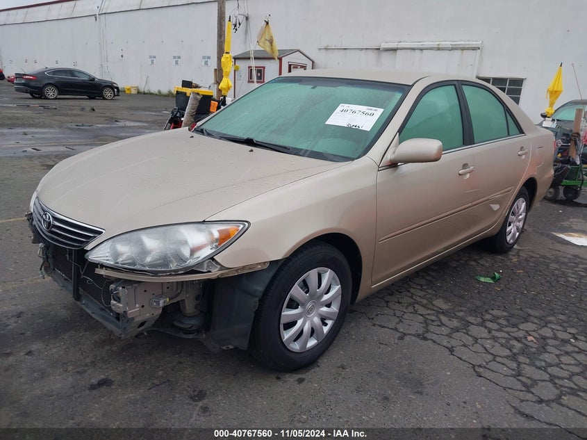 2005 Toyota Camry, Правий бік, IAAI, VIN 4T1BE32K25U555165 — фото 2