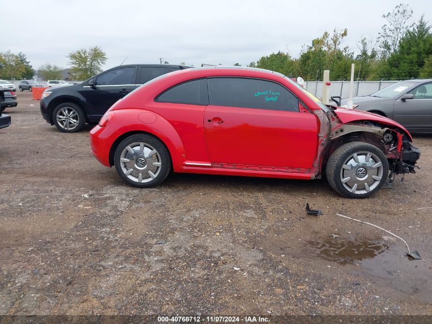 2013 Volkswagen Beetle 2.5L VIN: 3VWJX7AT8DM665181 Lot: 40768712