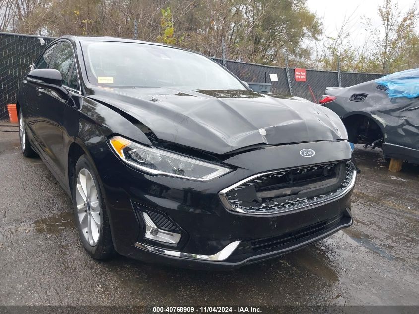 2019 Ford Fusion Energi Titanium VIN: 3FA6P0SU3KR231327 Lot: 40768909