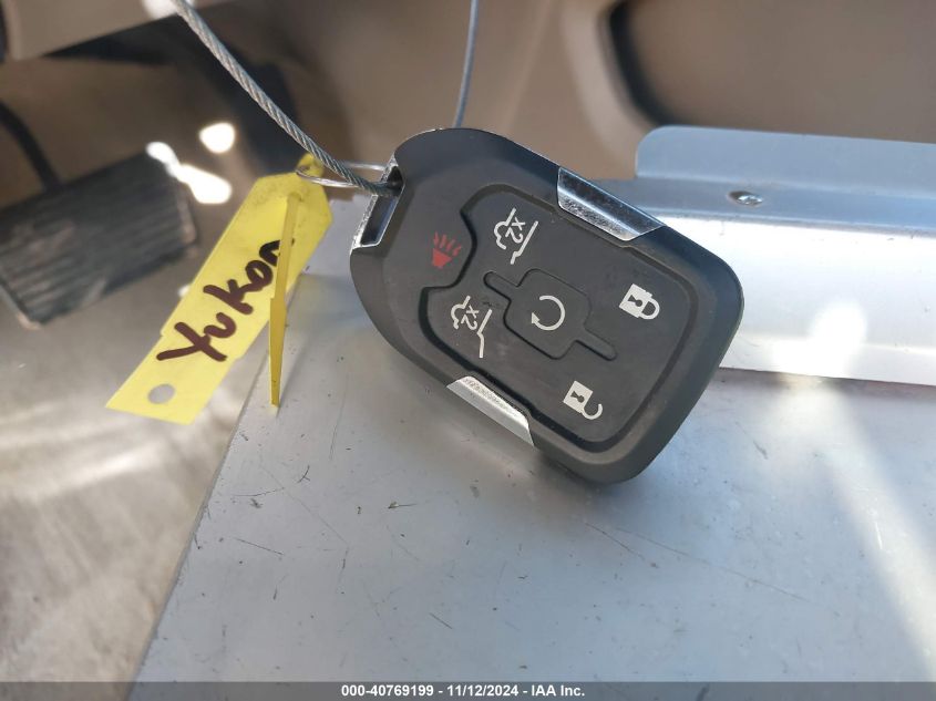 2015 GMC YUKON SLT - 1GKS1BKC4FR137220