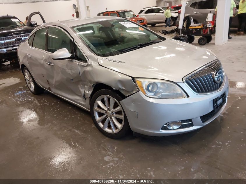 VIN 1G4PP5SK3D4220653 2013 Buick Verano no.1