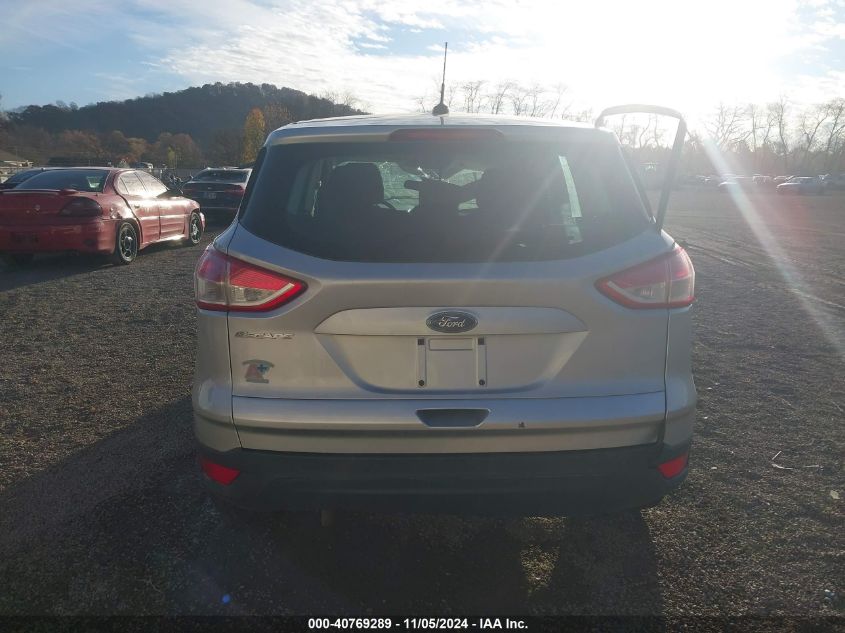 2013 Ford Escape S VIN: 1FMCU0F77DUC60458 Lot: 40769289