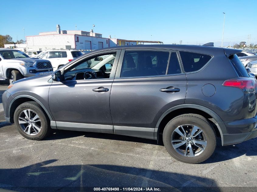 2017 Toyota Rav4 Xle VIN: JTMWFREV1HJ143935 Lot: 40769498