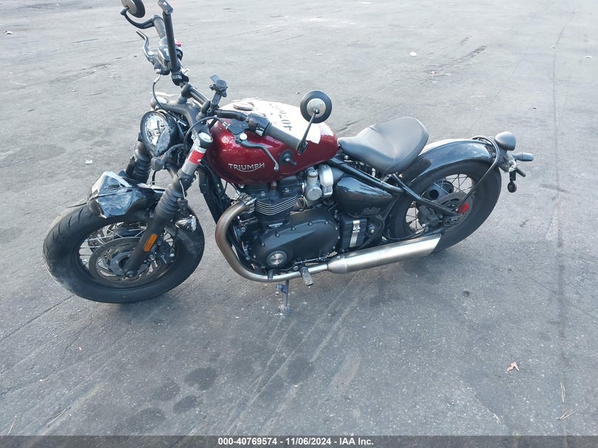 2022 TRIUMPH MOTORCYCLE BONNEVILLE BOBBER - SMTD53HL9NTBB4815