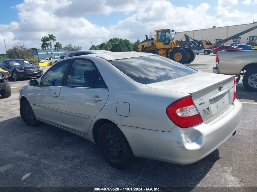 2003 Toyota Camry Le VIN: 4T1BE32K03U209998 Lot: 40769620