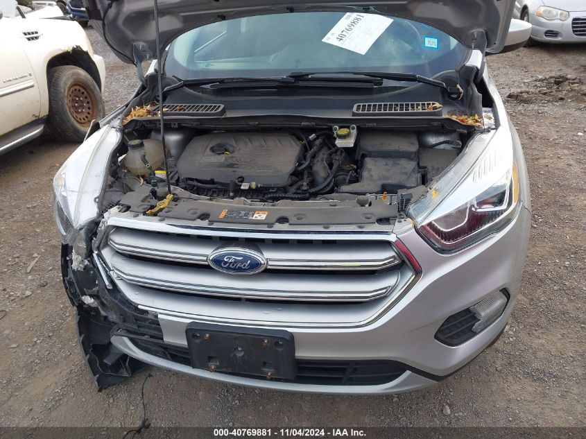 2017 FORD ESCAPE SE - 1FMCU9GD0HUB27412