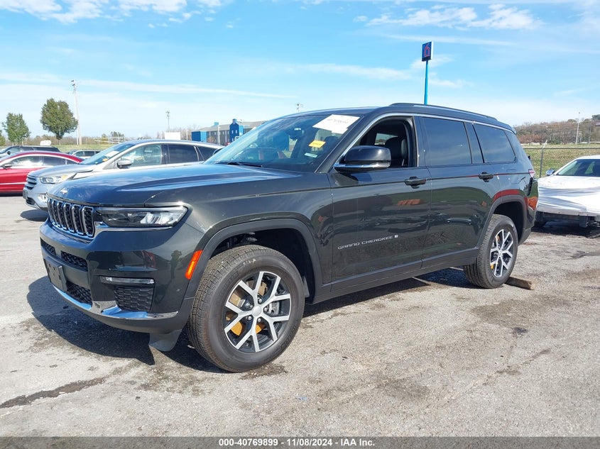 2023 JEEP GRAND CHEROKEE L VIN: 1C4RJKBG3P8852428