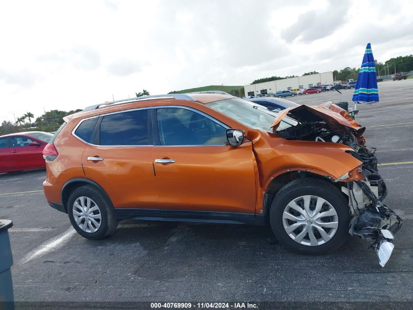 2017 Nissan Rogue S VIN: 5N1AT2MV5HC823736 Lot: 40769909