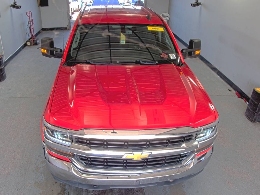 2018 Chevrolet Silverado K1500 Lt VIN: 1GCVKREC5JZ242755 Lot: 40769977