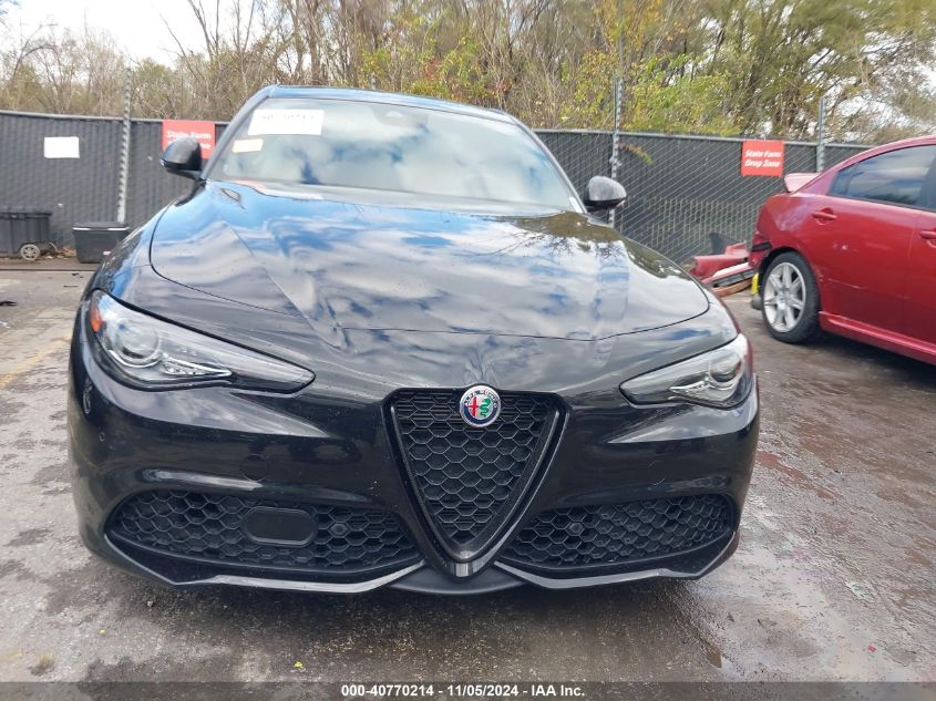 2020 Alfa Romeo Giulia Ti Sport Carbon Awd VIN: ZARFANBN1L7638627 Lot: 40770214