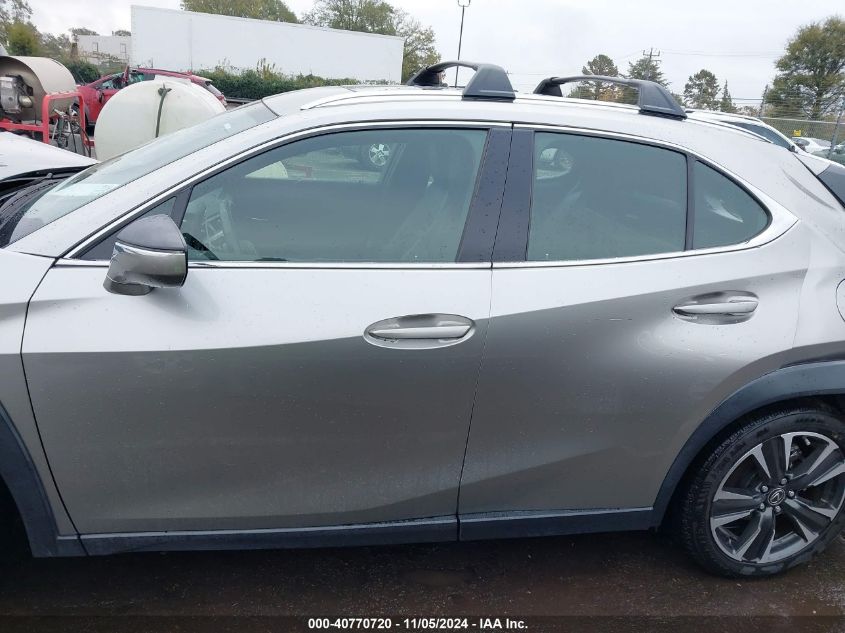 VIN JTHY3JBH1K2013994 2019 Lexus UX 200 no.14