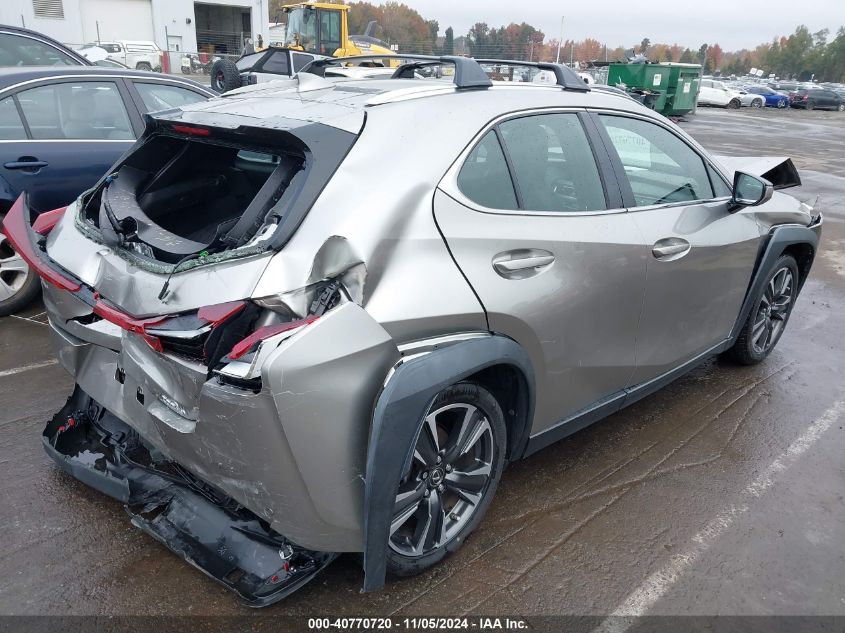 VIN JTHY3JBH1K2013994 2019 Lexus UX 200 no.4