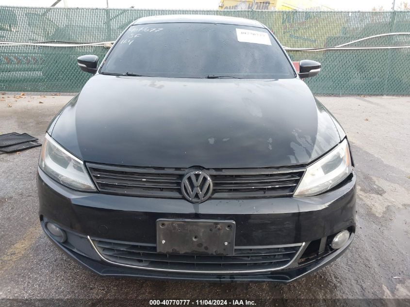 2012 Volkswagen Jetta 2.5L Sel Premium VIN: 3VWLP7AJ2CM367084 Lot: 40770777