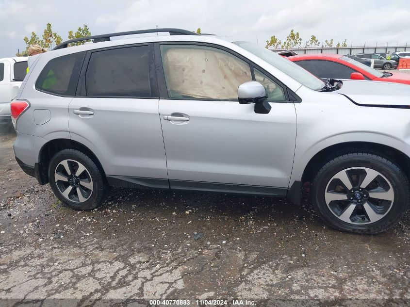 2017 Subaru Forester 2.5I Premium VIN: JF2SJAEC1HH403692 Lot: 40770883