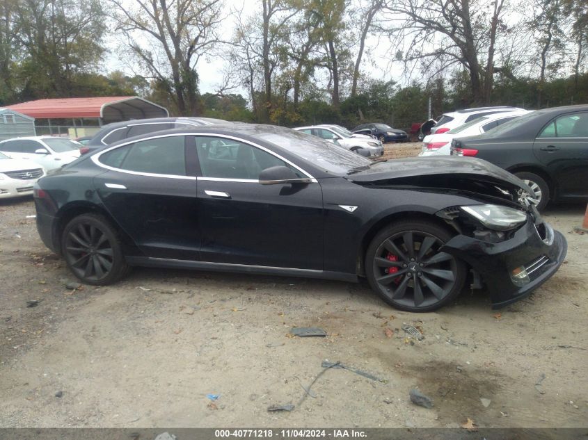 2014 Tesla Model S P85D VIN: 5YJSA1H21EFP63557 Lot: 40771218