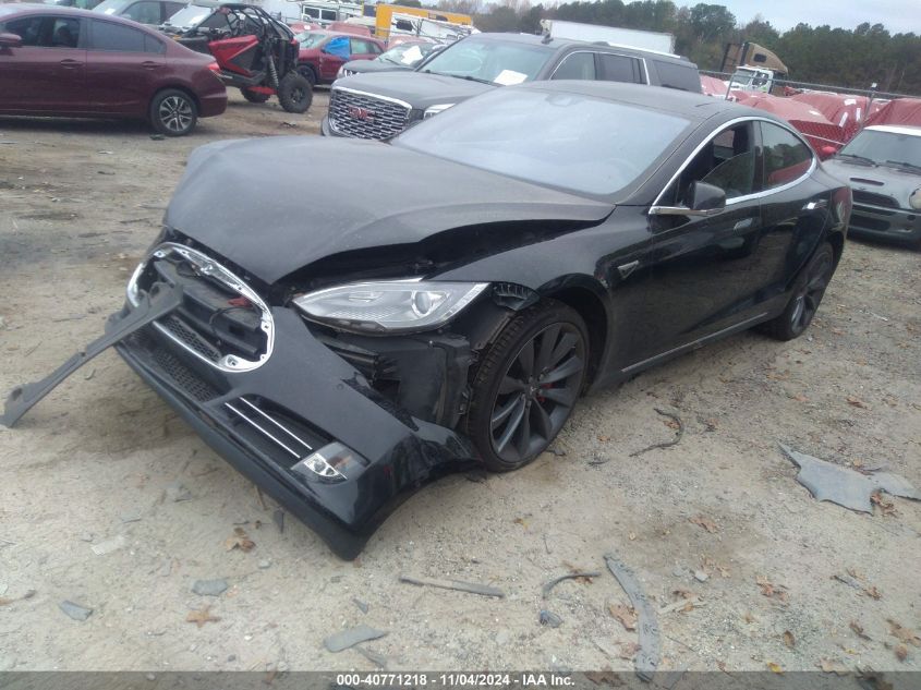 VIN 5YJSA1H21EFP63557 2014 TESLA MODEL S no.2