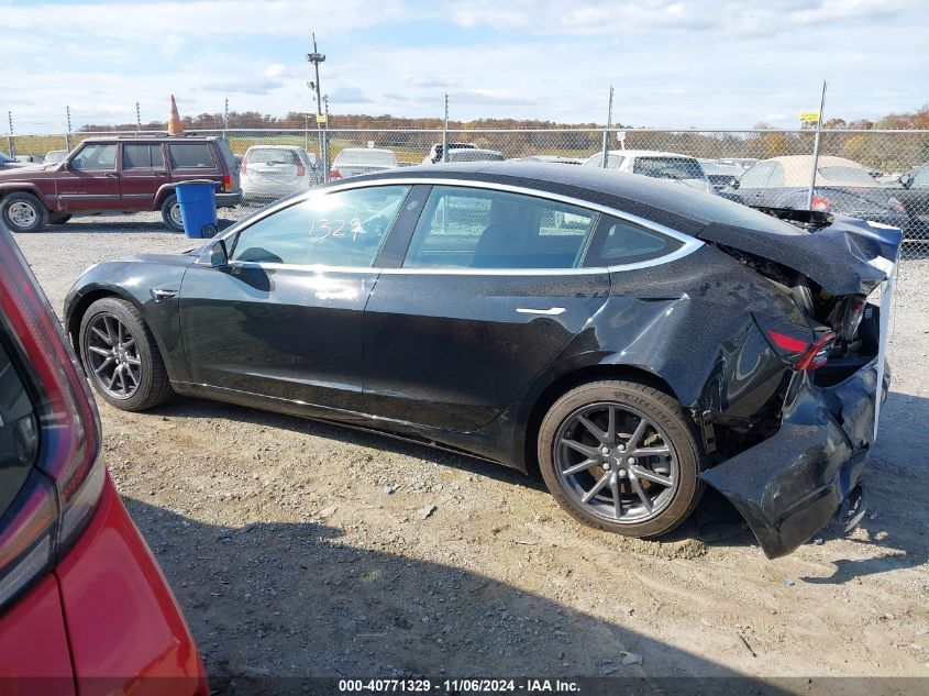 2018 Tesla Model 3 Long Range/Performance VIN: 5YJ3E1EB9JF118632 Lot: 40771329