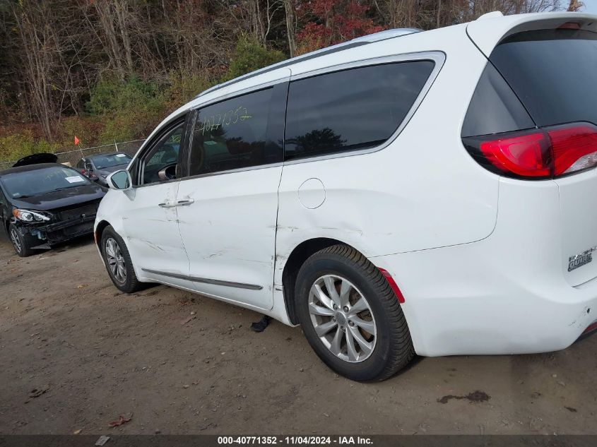 2019 Chrysler Pacifica Touring L VIN: 2C4RC1BG0KR526023 Lot: 40771352