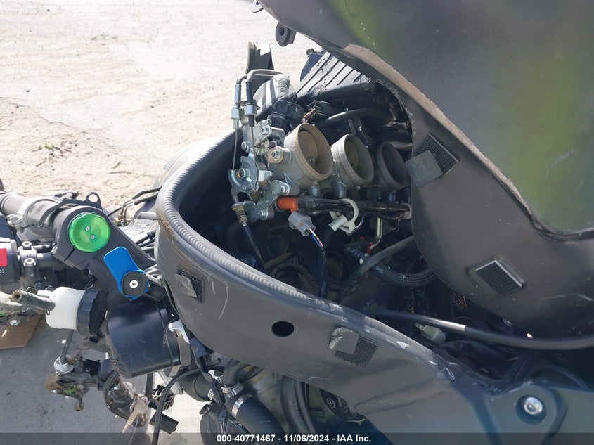 2015 Kawasaki Zx636 F VIN: JKBZXJF12FA006240 Lot: 40771467