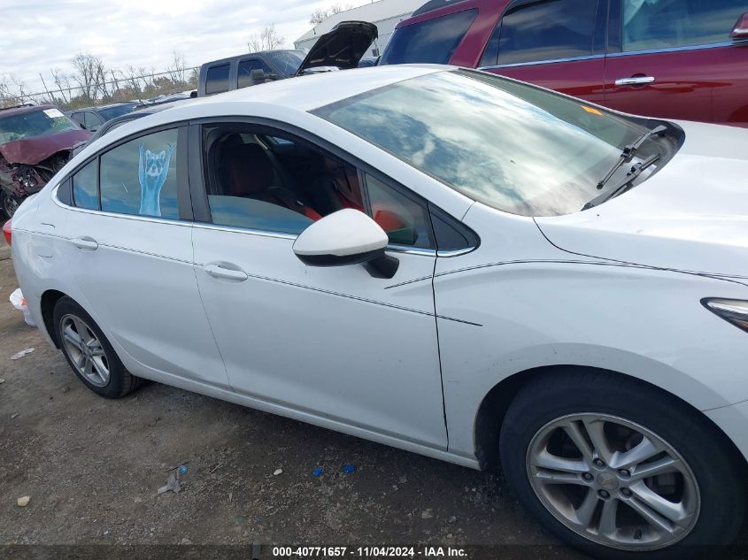 2018 Chevrolet Cruze Lt Auto VIN: 1G1BE5SM1J7192747 Lot: 40771657