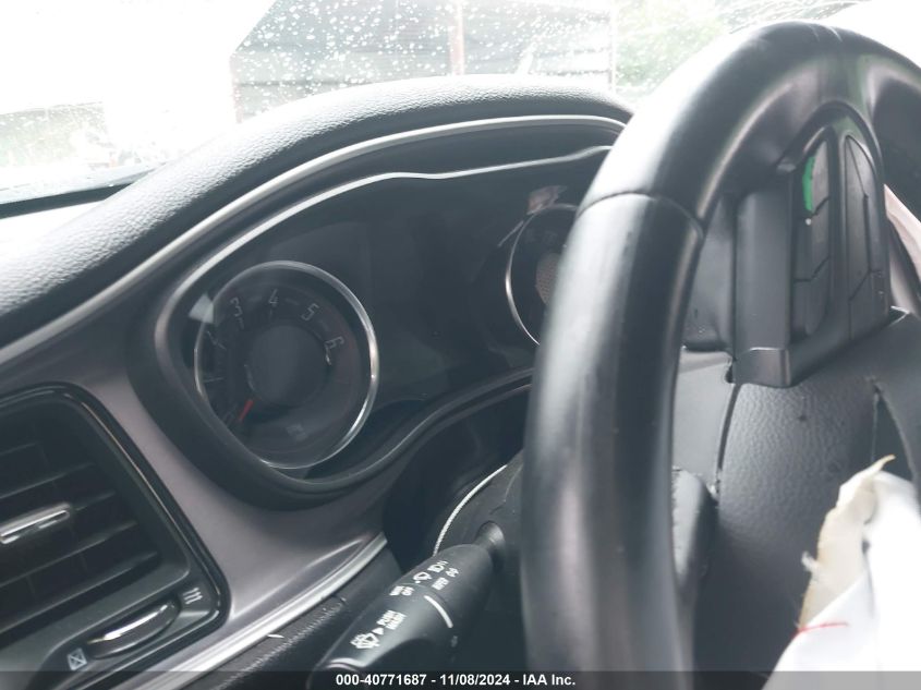 2019 DODGE CHALLENGER SXT - 2C3CDZAG0KH560542