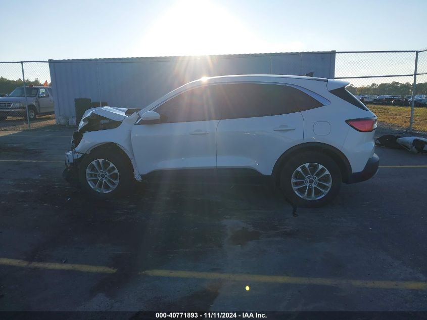 2020 Ford Escape Se VIN: 1FMCU0G60LUA82932 Lot: 40771893