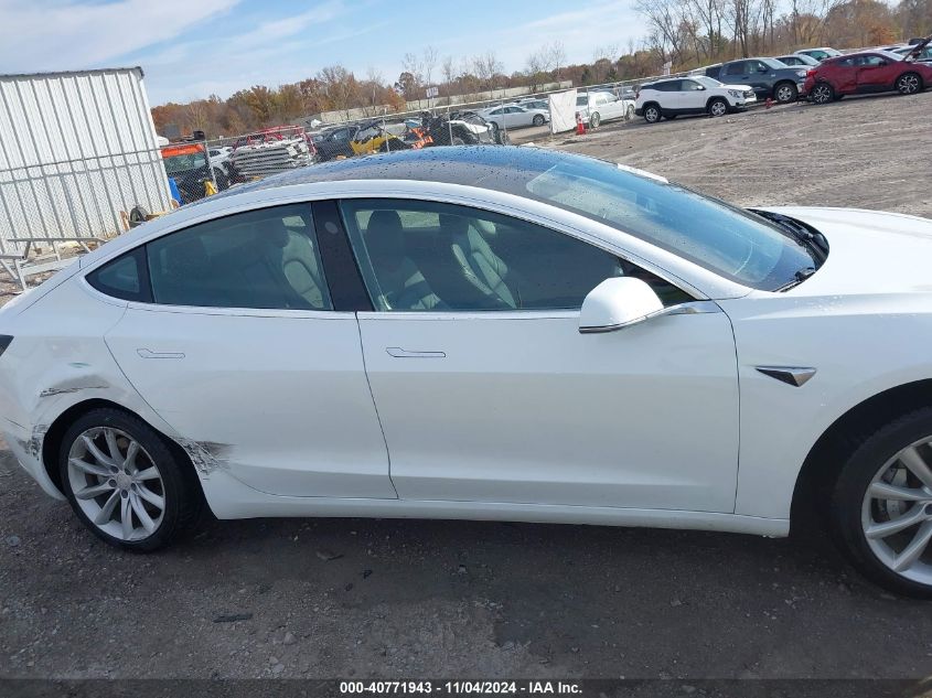 2018 Tesla Model 3 Long Range/Mid Range VIN: 5YJ3E1EA9JF063431 Lot: 40771943