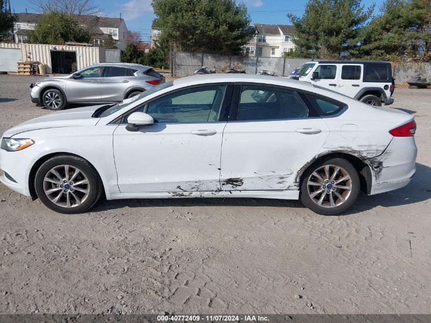 2017 Ford Fusion Se VIN: 3FA6P0H71HR113092 Lot: 40772409