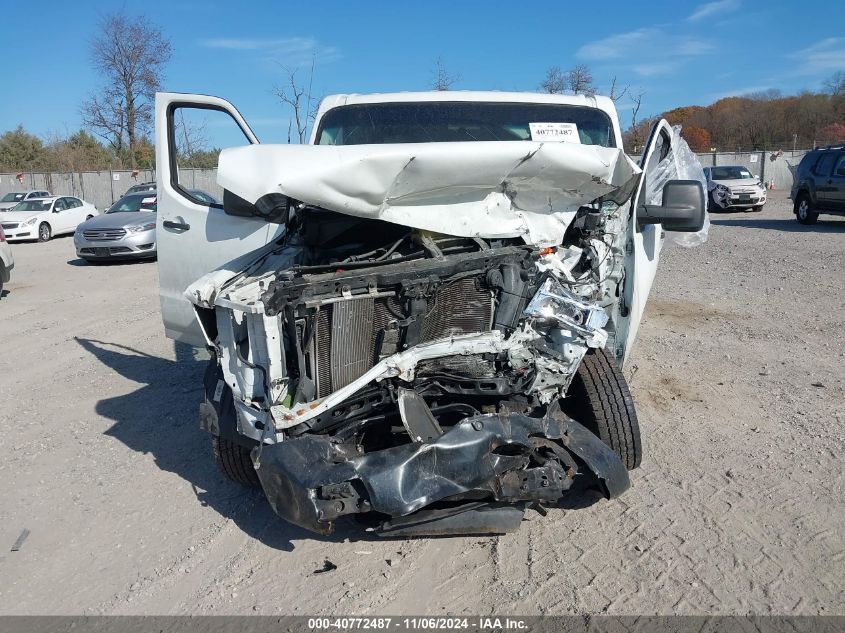 VIN 1N6BF0KY3JN818074 2018 NISSAN NV CARGO NV2500 HD no.11