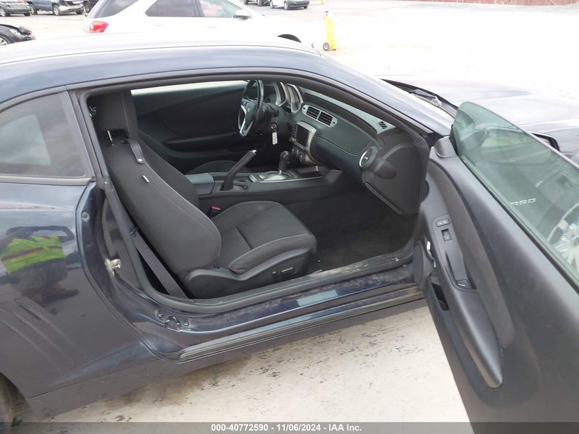 2014 CHEVROLET CAMARO VIN: 2G1FB1E35E9284454