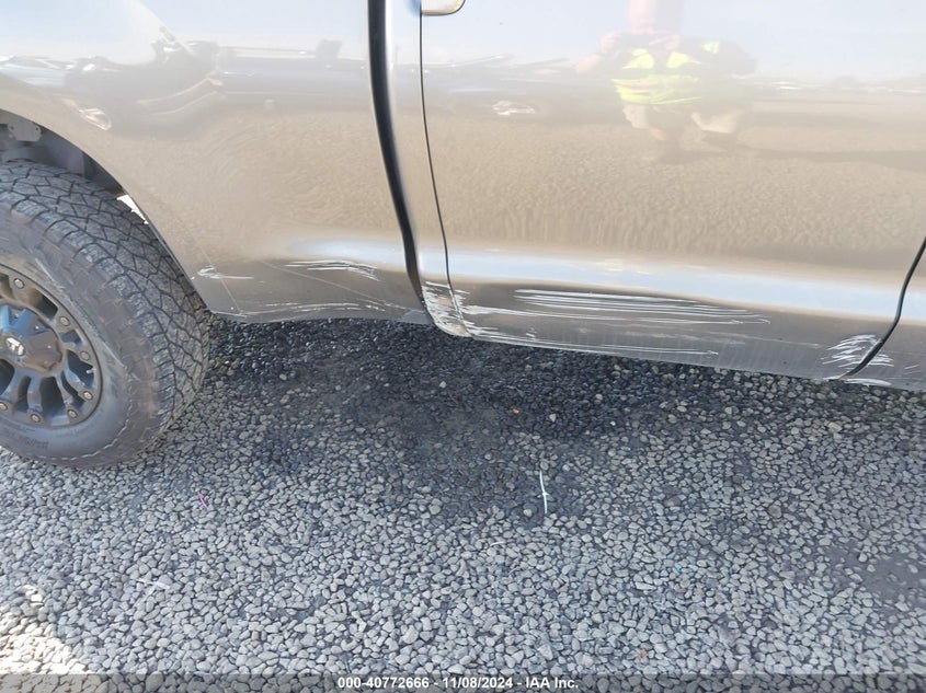 2012 TOYOTA TUNDRA VIN: 5TFUY5F18CX223728