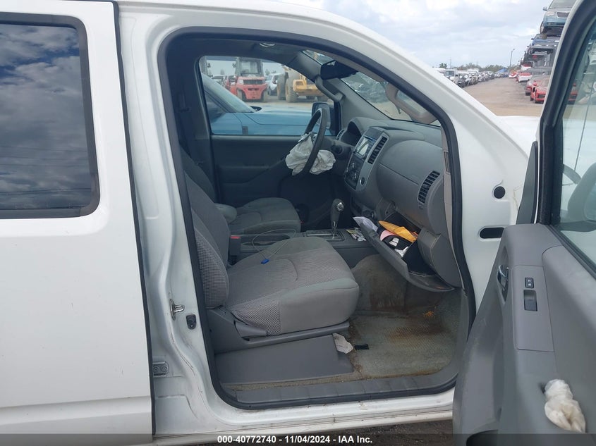2016 NISSAN FRONTIER SV - 1N6AD0ER4GN773290