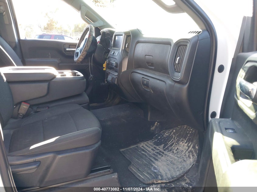 VIN 1GCRABEK7PZ176947 2023 CHEVROLET SILVERADO 1500 2WD DOUBLE CAB STANDARD BED CUSTOM