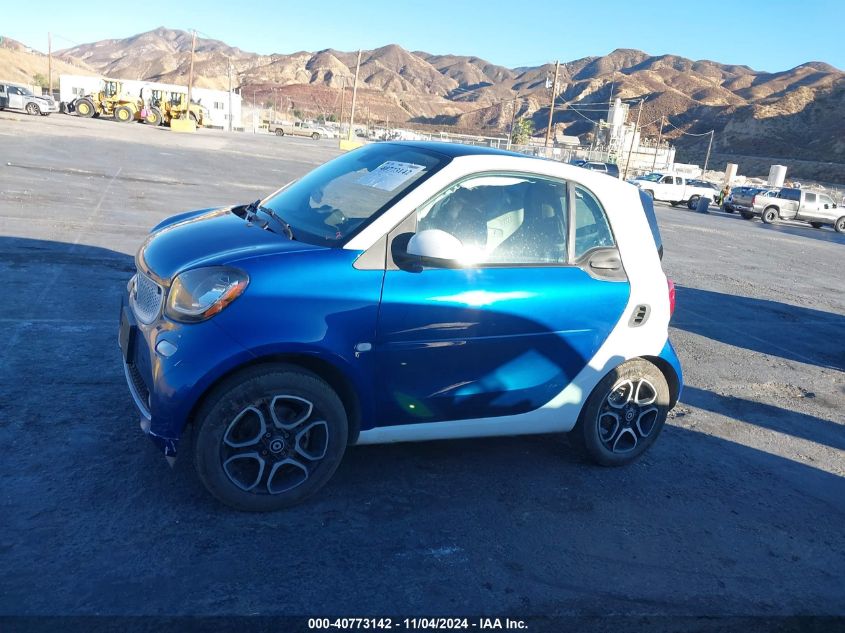 2016 Smart Fortwo Passion/Prime/Proxy/Pure VIN: WMEFJ5DA6GK056001 Lot: 40773142