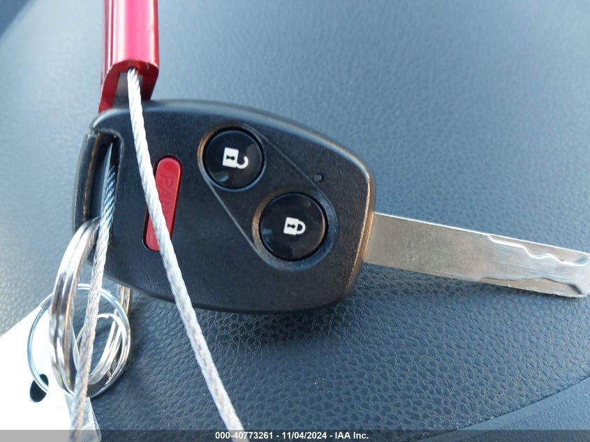 2013 HONDA FIT - JHMGE8H31DC048980