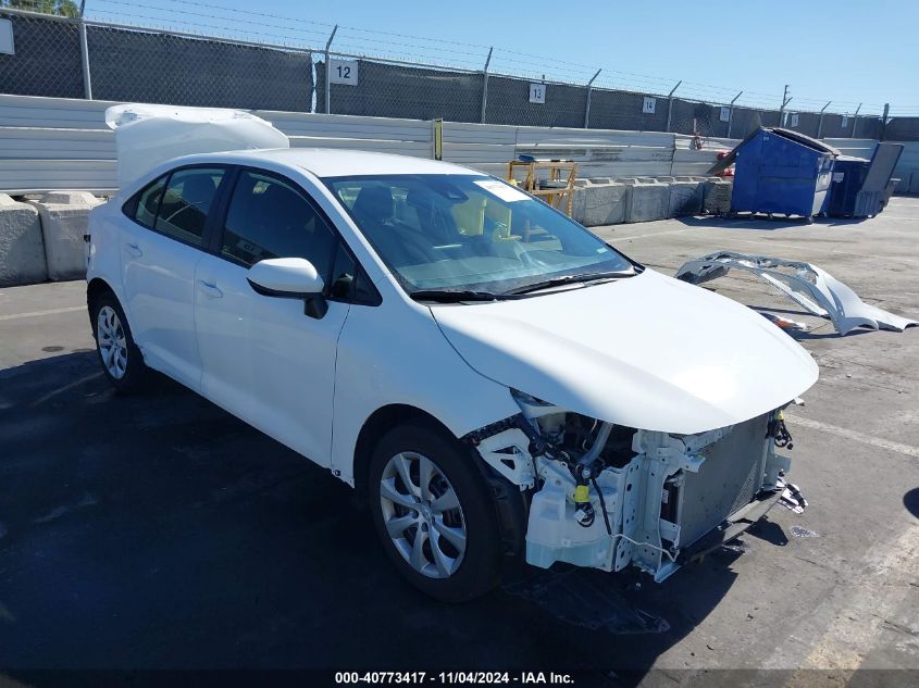 2022 Toyota Corolla, LE