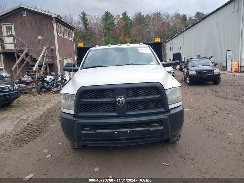2013 Ram 3500 Chassis Tradesman/Slt VIN: 3C7WRTAT3DG573537 Lot: 40773768