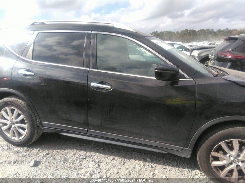 2019 NISSAN ROGUE SV - 5N1AT2MT8KC700728