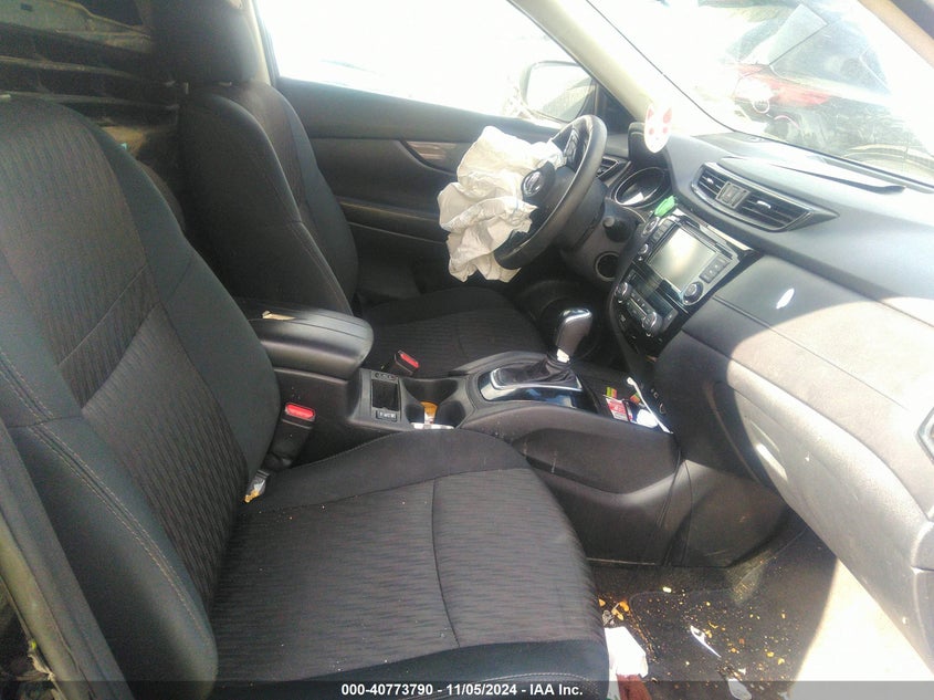 2019 NISSAN ROGUE SV - 5N1AT2MT8KC700728