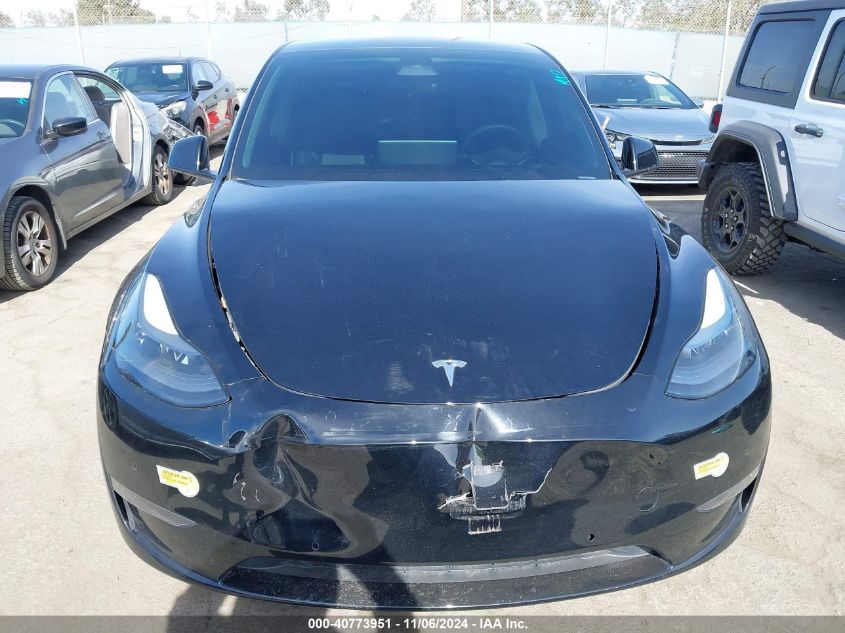 2022 Tesla Model Y Performance Dual Motor All-Wheel Drive VIN: 7SAYGDEF9NF522141 Lot: 40773951