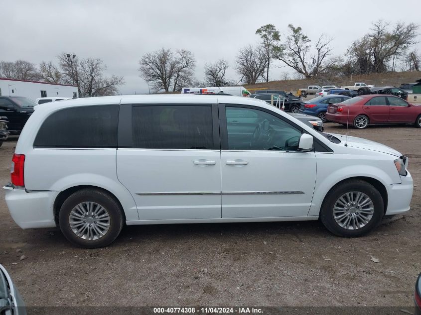 2016 Chrysler Town & Country S VIN: 2C4RC1HG0GR264020 Lot: 40774308