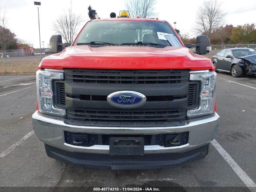 2019 Ford F-350 Chassis Xl VIN: 1FDRF3H60KEE70207 Lot: 40774310