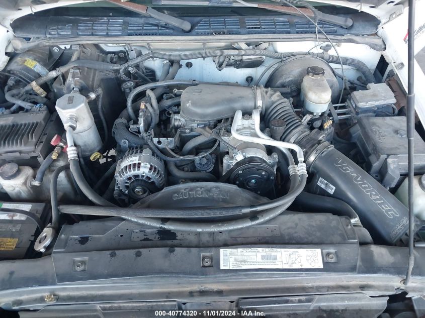 2000 Chevrolet S-10 Ls VIN: 1GCCS14W4YK268058 Lot: 40774320