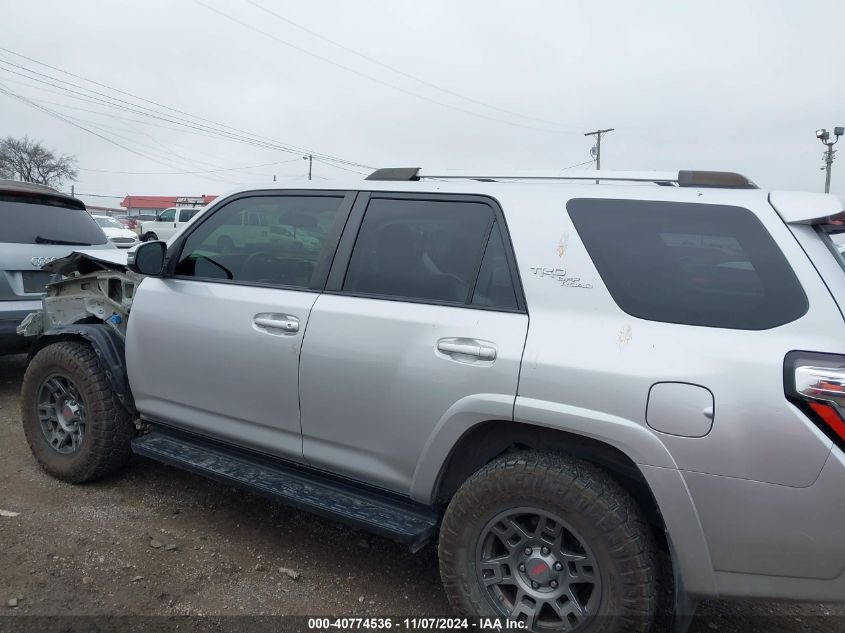 2018 Toyota 4Runner Trd Off Road Premium VIN: JTEBU5JR2J5598289 Lot: 40774536